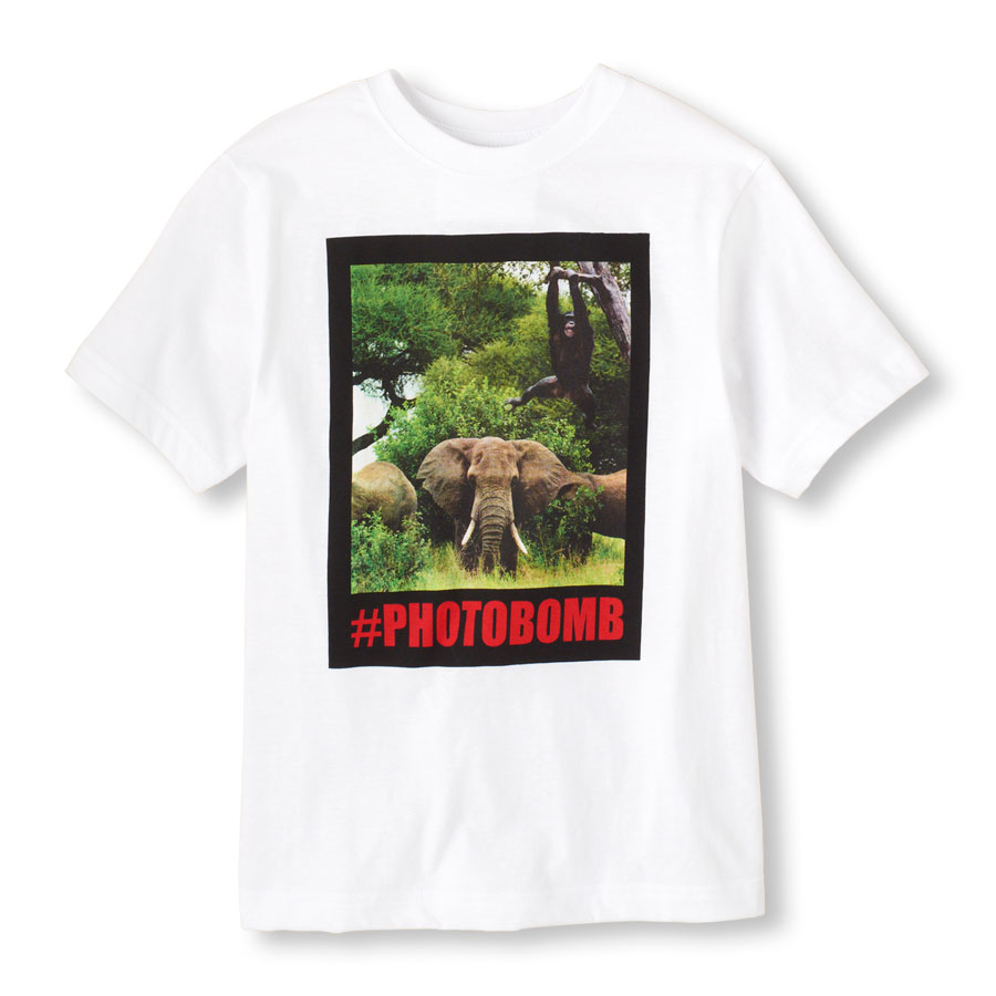 Best Photo-Real Chimp Photobomb Graphic Tee