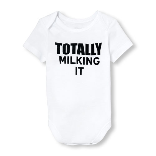 Unisex Baby Short Sleeve 'Totally Milking It' Graphic Bodysuit